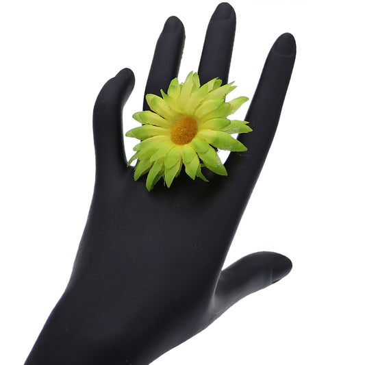 Green Large Daisy Flower Adjustable Ring